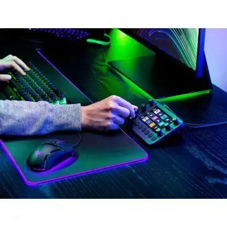 razer-stream-controller-rz20-04350100-r3m1-16361-keyraz152.webp