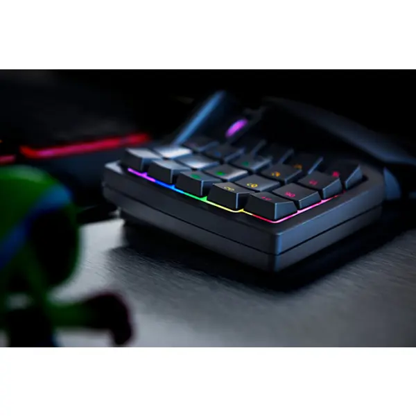 Tipkovnica Razer Tartarus V2, žičana, gaming, membranska, RGB, crna, RZ07-02270100-R3M1 - Slika 2
